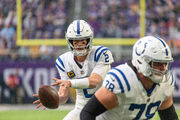 Minnesota Vikings fullback C.J. Ham (30) runs from Indianapolis Colts  inside linebacker Bobby Okereke (58) during