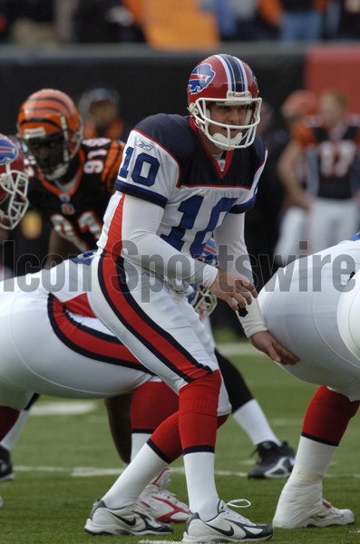 Cincinnati Bengals' Tab Perry (88) is tackled by Buffalo Bills