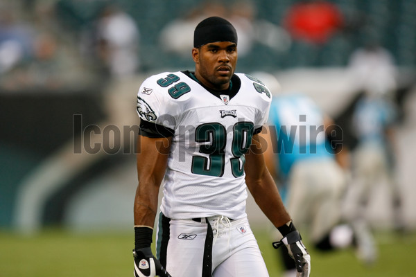 Philadelphia Eagles linebacker Stuart Bradley #55 during a