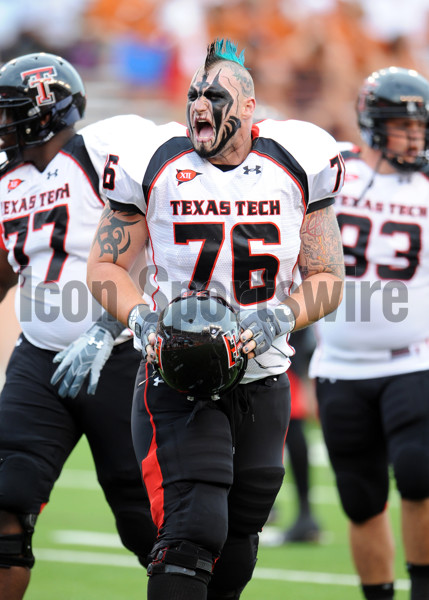 Texas Tech's Brandon Carter sporting clean-cut look