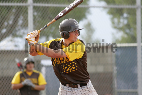 Bonanza Bengals closing pitcher Kris Bryant high-fives teammates