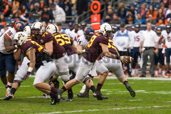 Minnesota defensive end Ra'Shede Hageman (99) runs during a NCAA