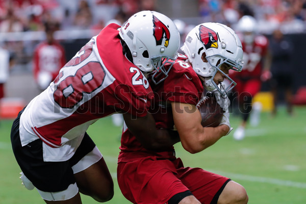 GLENDALE, AZ - JULY 30: Arizona Cardinals defensive end Chandler Jones (55)  smiles during Arizona Cardinals training camp on July 30, 2021 at State  Farm Stadium in Glendale, Arizona (Photo by Kevin