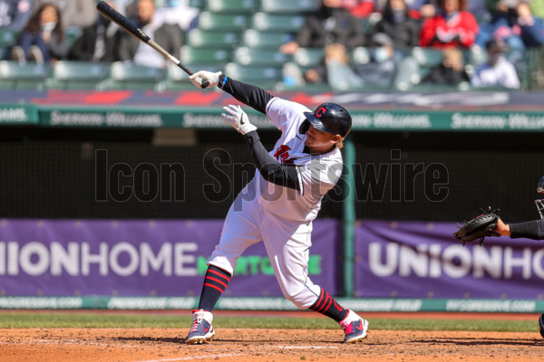 Licensed Sports Photos Buy Affordable Images Icon Sportswire