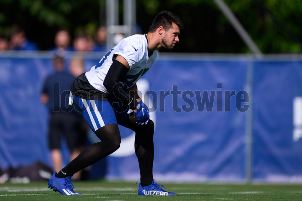 Indianapolis Colts safety Trevor Denbow (43) celebrates on the field after  an NFL football game against the Indianapolis Colts, Sunday, Nov. 20, 2022,  in Indianapolis. (AP Photo/Zach Bolinger Stock Photo - Alamy