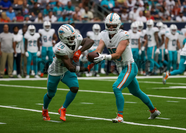 August 19, 2023: Miami Dolphins running back Salvon Ahmed (26