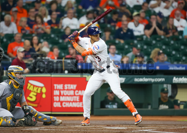 Did you see the photo of Astros shortstop Jeremy Peña's arm