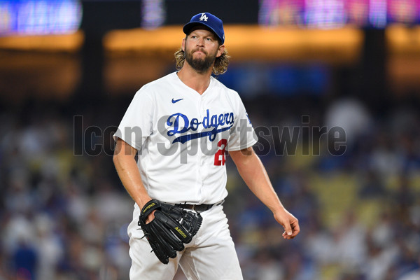 Clayton Kershaw Los Angeles Dodgers Unsigned Pitching vs. Diamondbacks Photograph